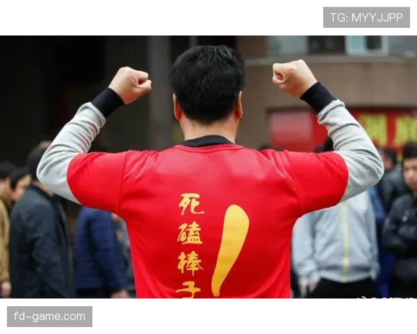 韩国队在首尔世界杯场表现稳健，球迷热情助威助推胜利