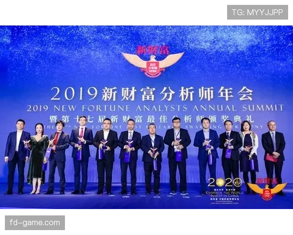 莱奥生涯个人奖项与团队成绩解析 莱奥生涯个人奖项与团队成绩解析